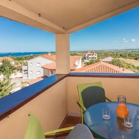 Pensionat House Romy Štinjan