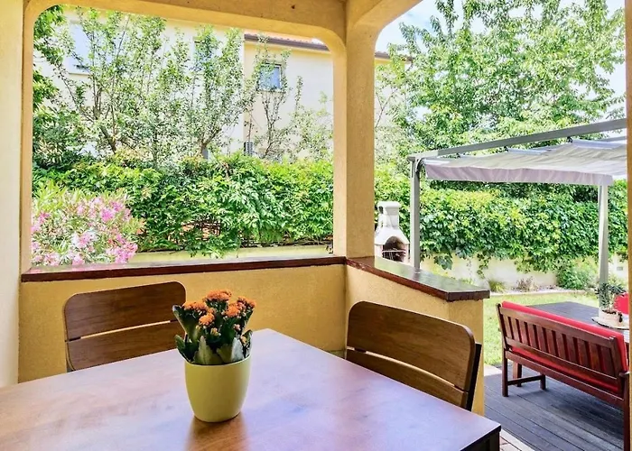 House Romy 게스트하우스