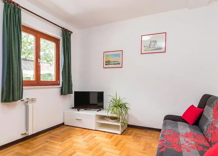 House Romy 스틴잔