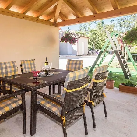 House Romy Guest house