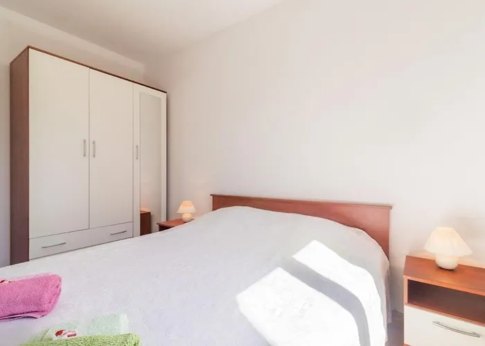 House Romy 4* Stinjan