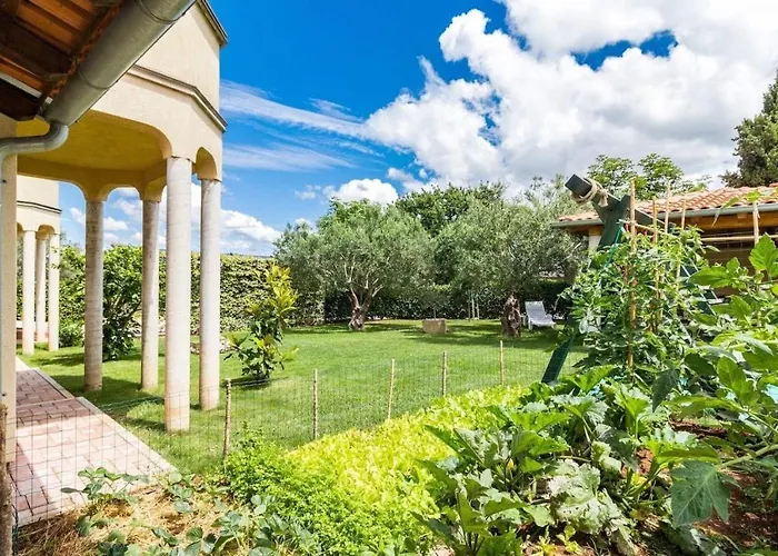 Guest house House Romy Stinjan