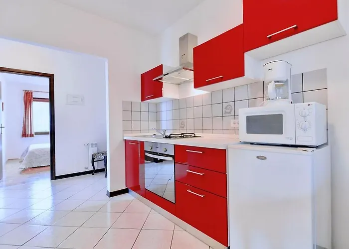 House Romy Guest house Stinjan