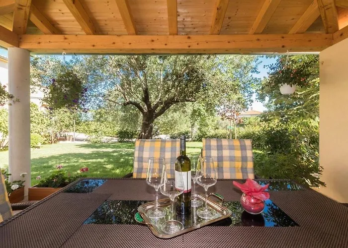 House Romy 4* Stinjan