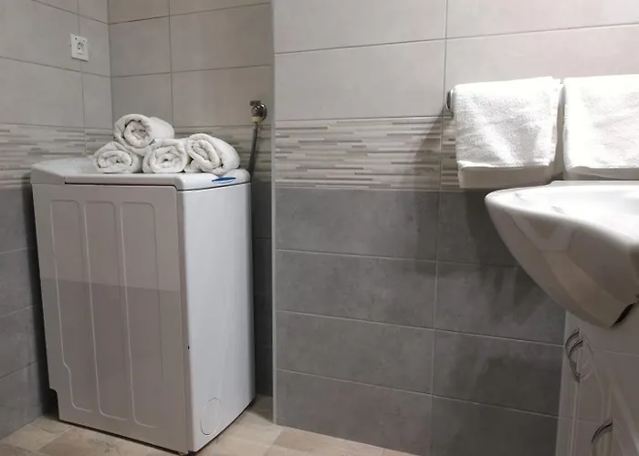 House Romy Guest house Stinjan